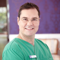 Dr. Stephan Günther aus Düsseldorf